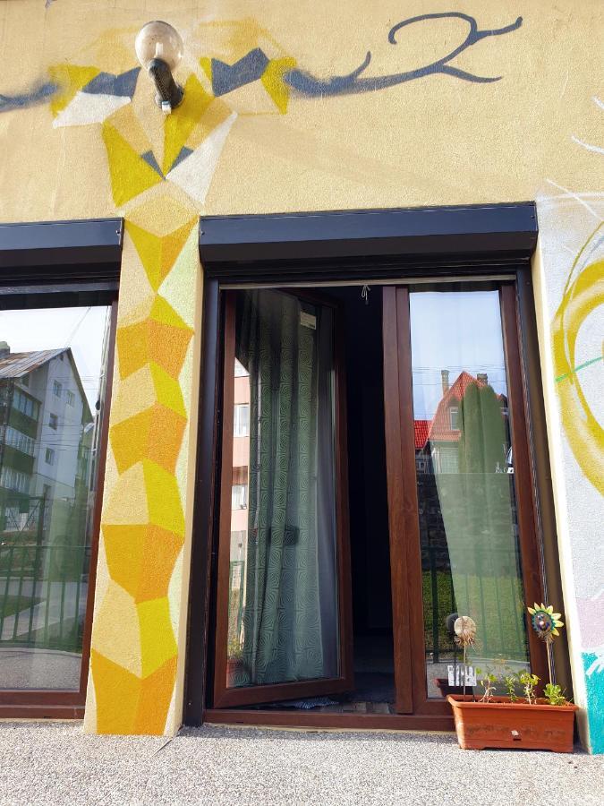 Happy Holiday Apartments Predeal Exterior foto